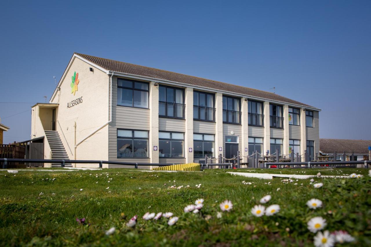 Allseasons Hotel Lowestoft Bagian luar foto